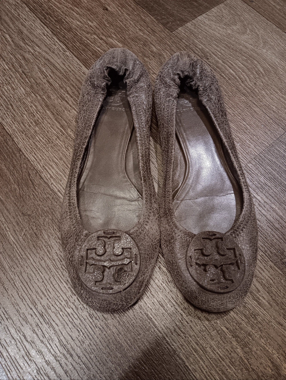 Tory Burch Reva Vintage Metallic Distressed Pewter Flats Size 10M